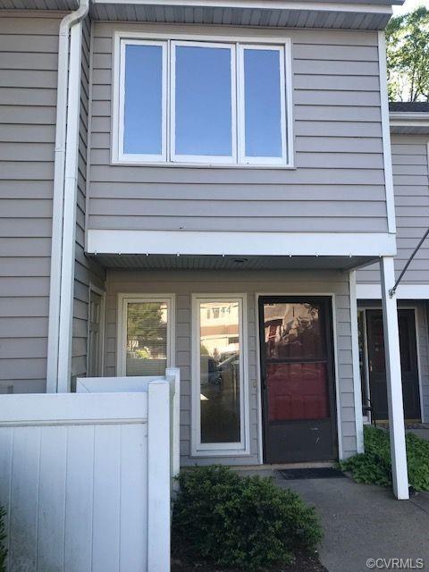 1444 Sycamore Mews Circle - Photo 1