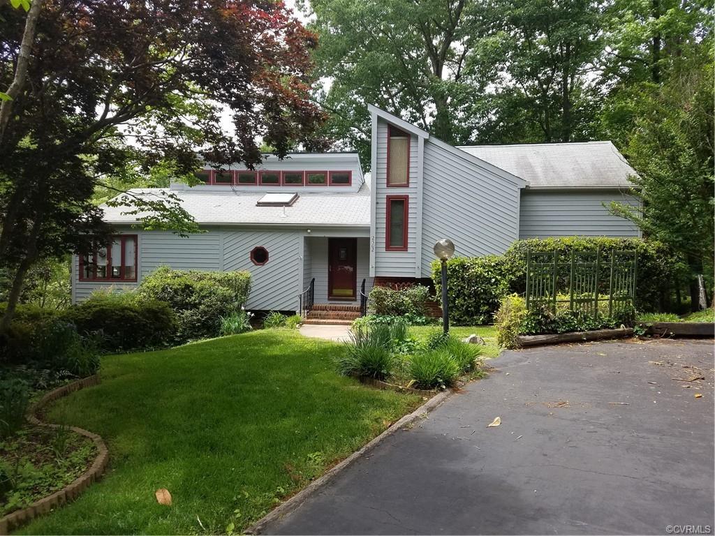 2502 Stuts Lane - Photo 1