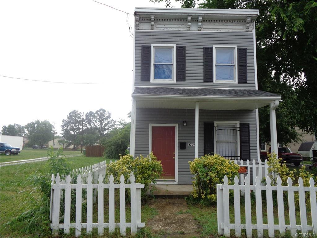 2709 Q Street - Photo 1