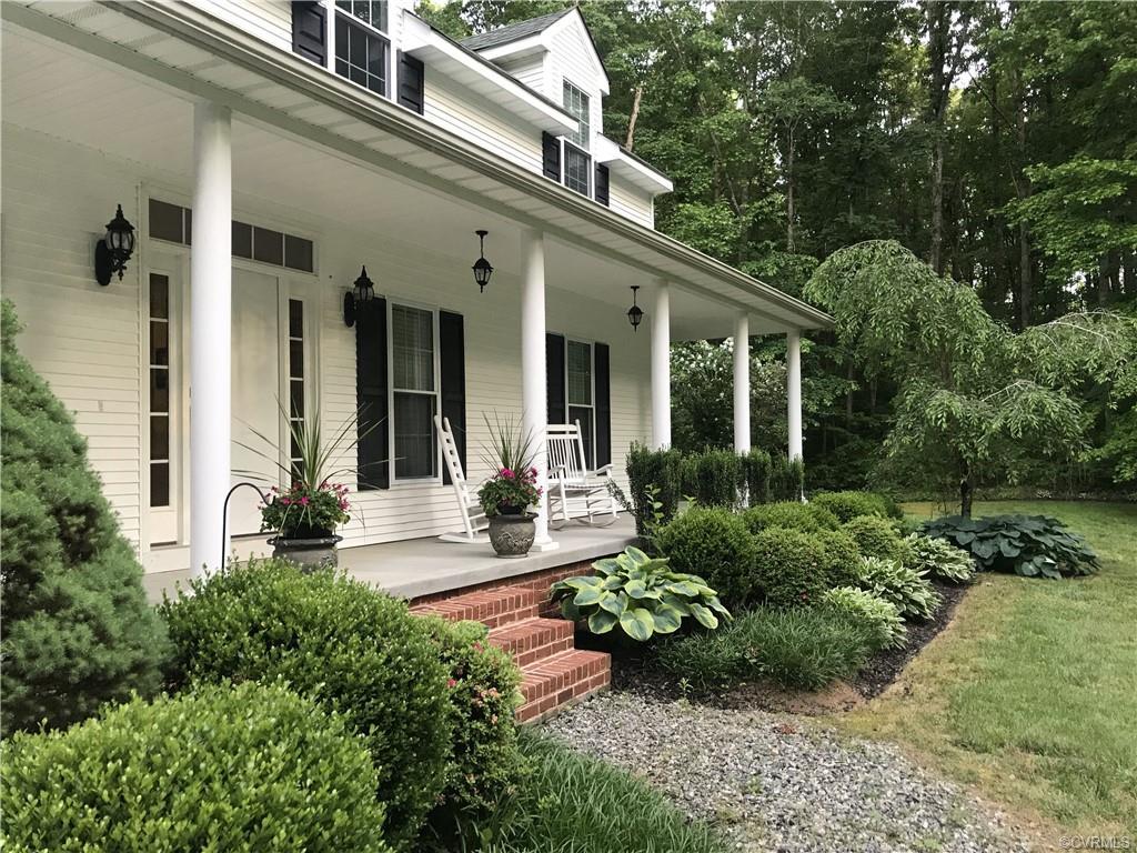 19084 Woodsons Mill Road - Photo 1