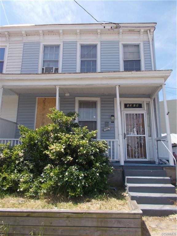 1319 Leigh Street - Photo 1