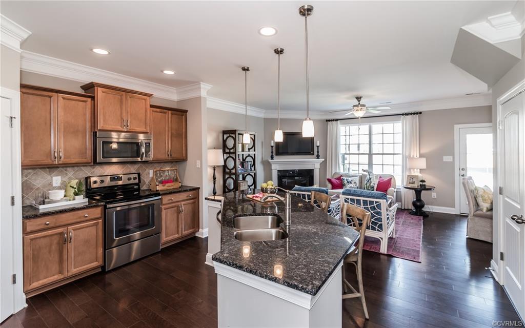 940 Scott Commons Lane - Photo 1