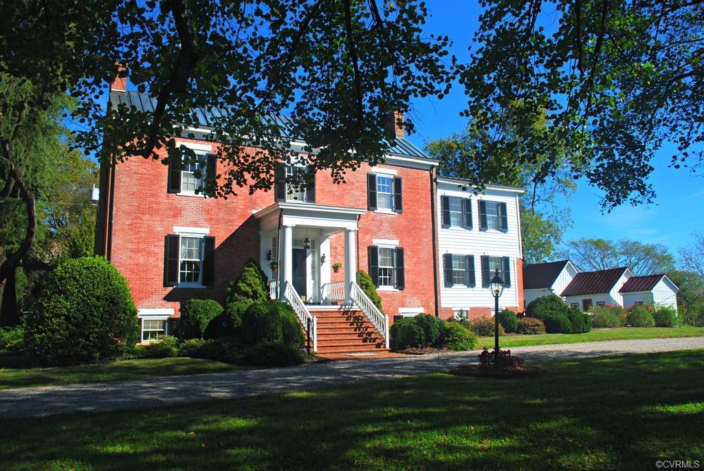 2844 River Road - Photo 1