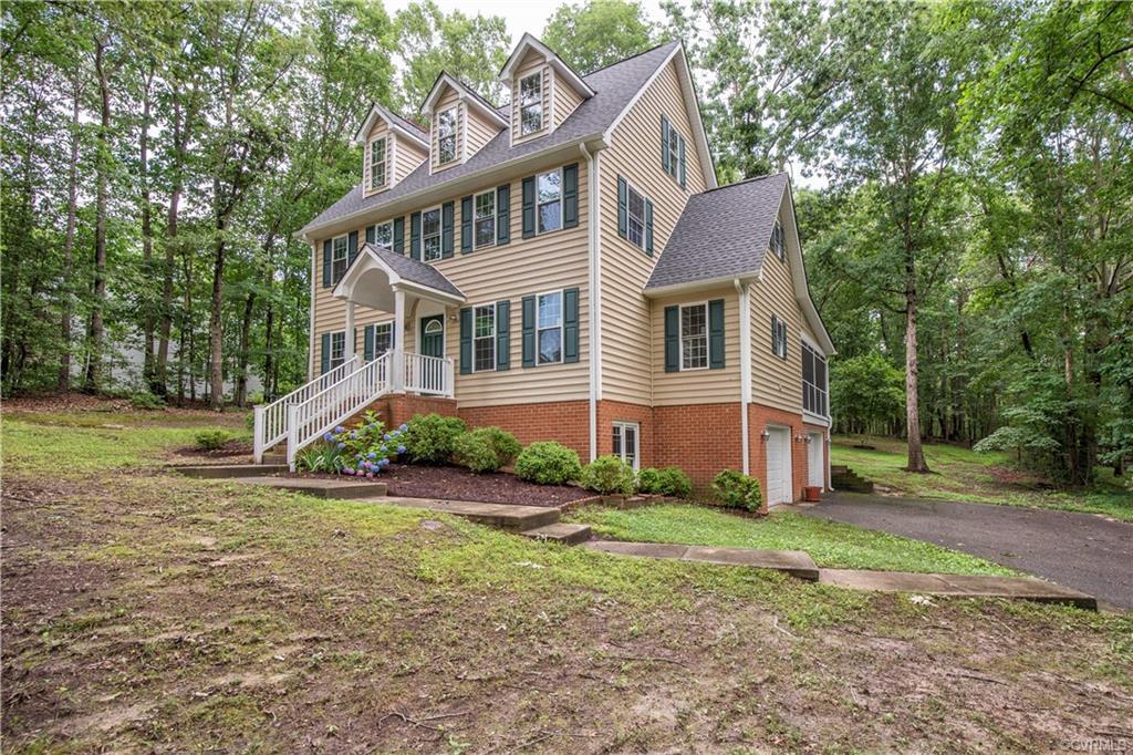 13913 Howlett Line Drive - Photo 1