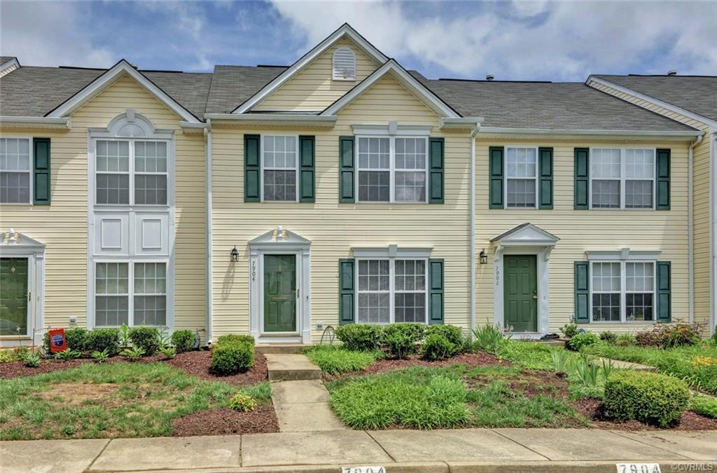7904 Cottesmore Terrace - Photo 1