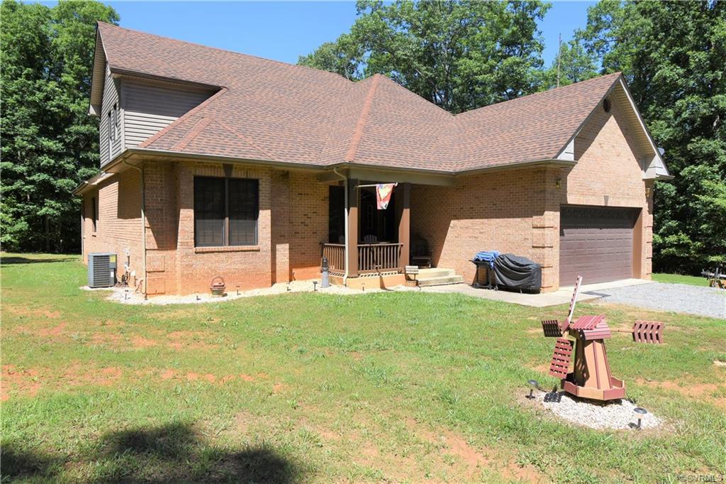 121 Windway Lane - Photo 1