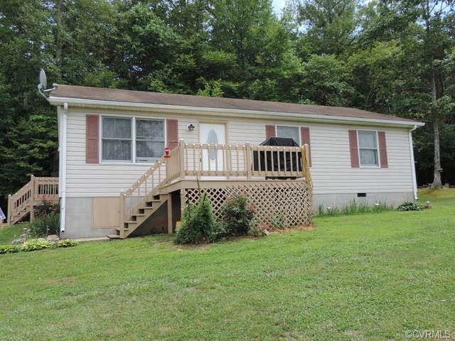 932 Braxton Road - Photo 1