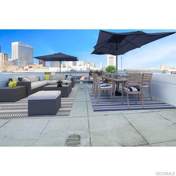 301 Virginia Street - Photo 1