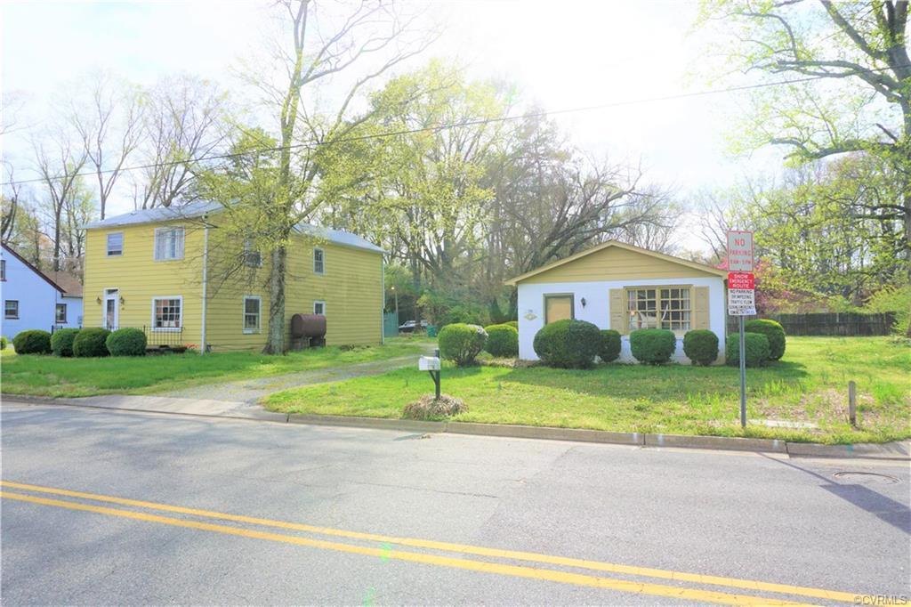 706 Henry Street - Photo 1
