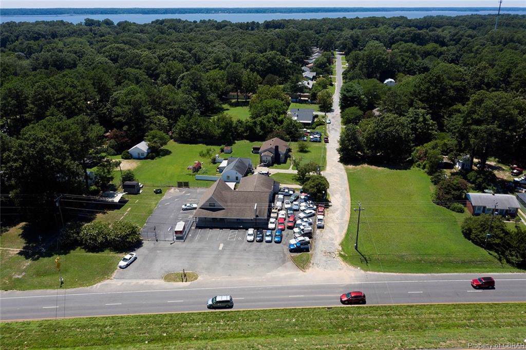 2810 George Washington Memorial Highway - Photo 1
