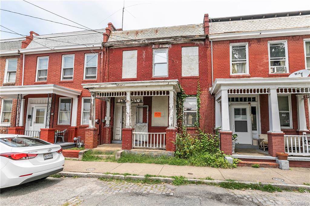 2310 Burton Street - Photo 1
