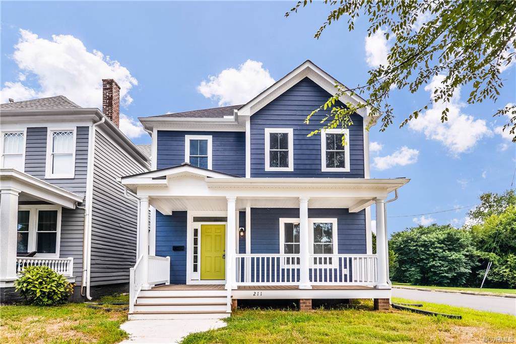211 Home Street - Photo 1