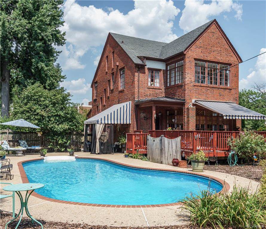 3901 Monument Avenue - Photo 1
