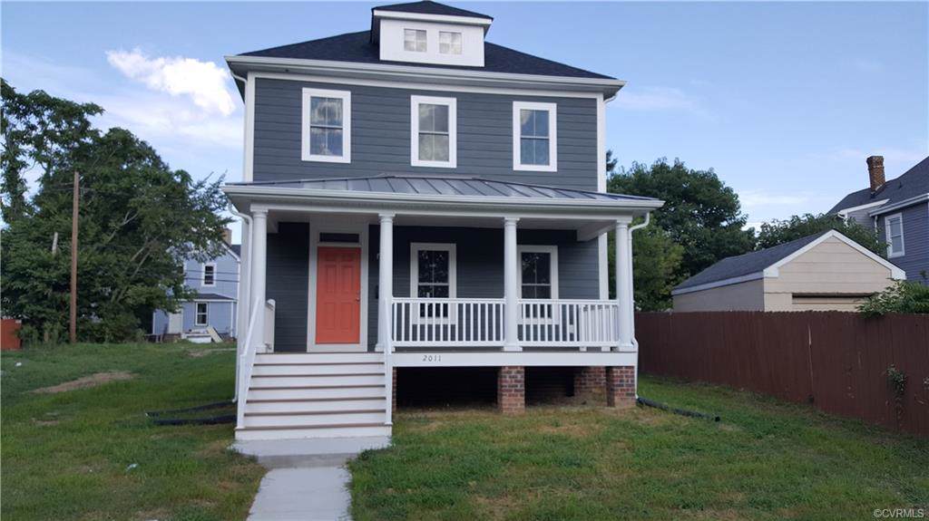 2011 Greenwood Avenue - Photo 1