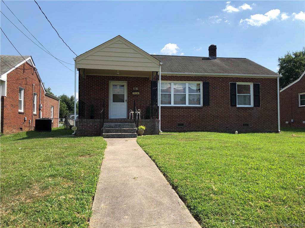307 Walnut Avenue - Photo 1