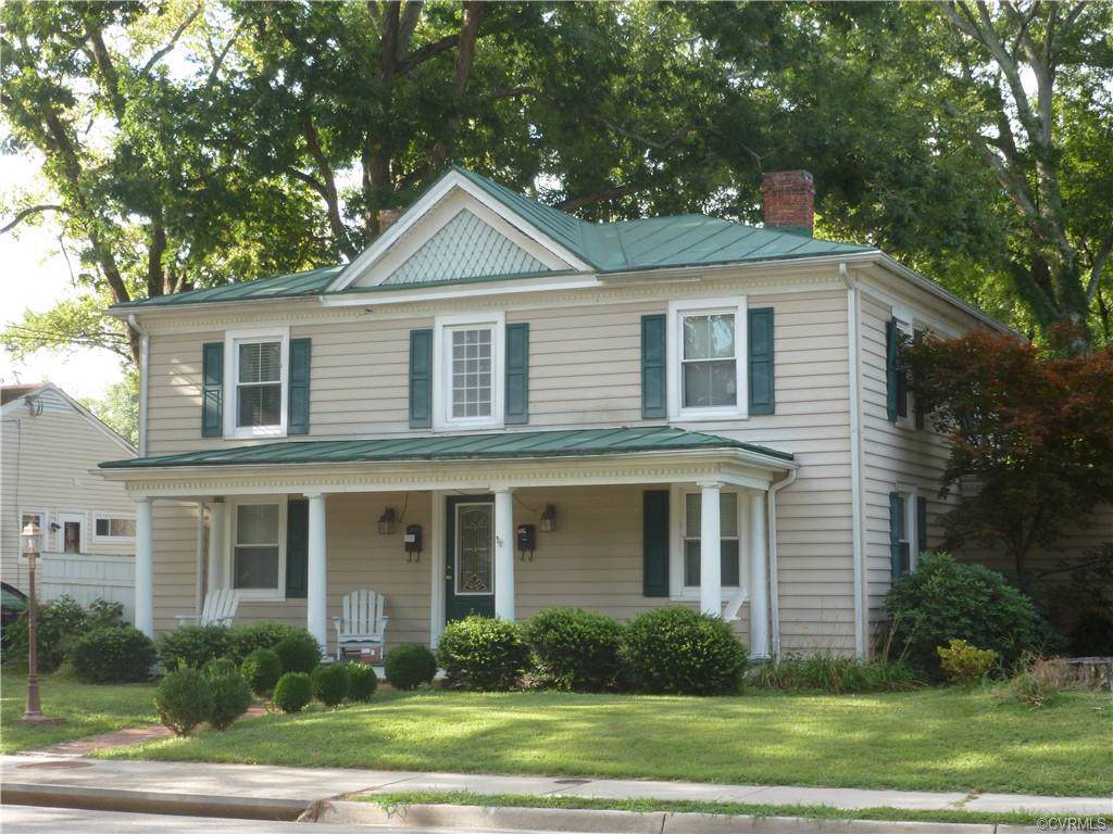 211 Thompson Street - Photo 1