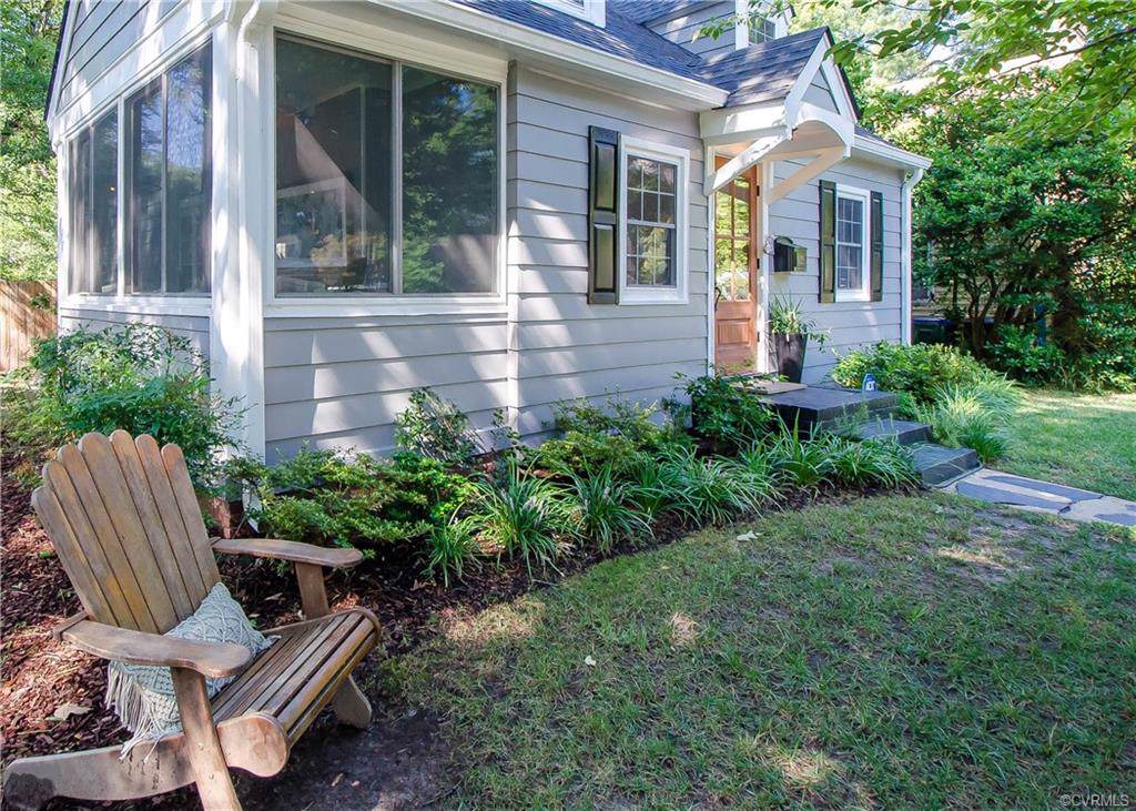 4923 Bromley Lane - Photo 1
