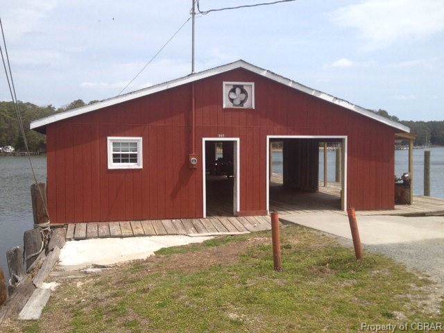 997 Possum Point Road - Photo 1