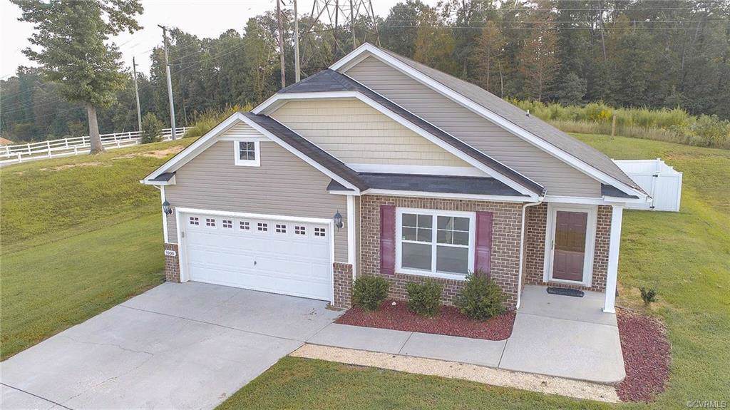3900 Clipper Lane - Photo 1