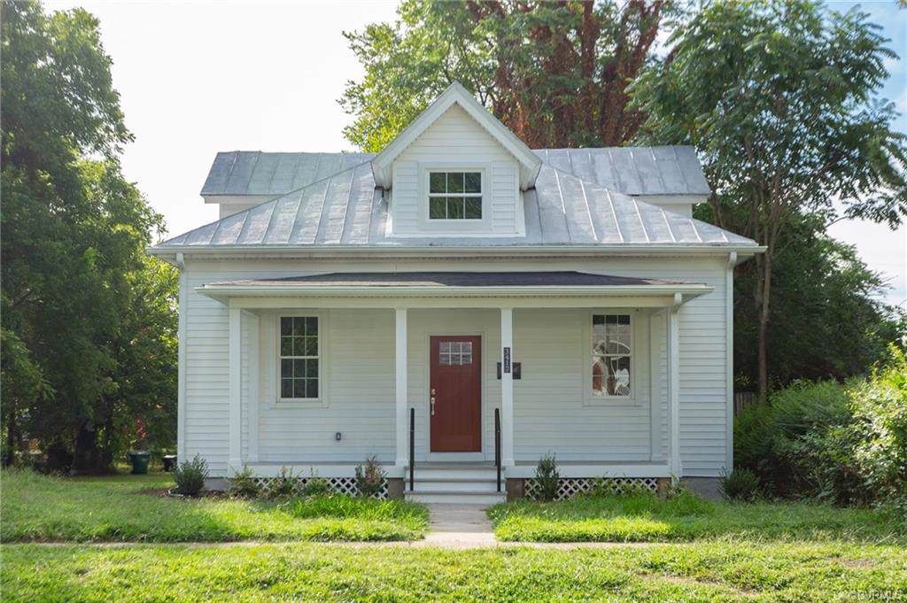 3417 2nd Avenue - Photo 1