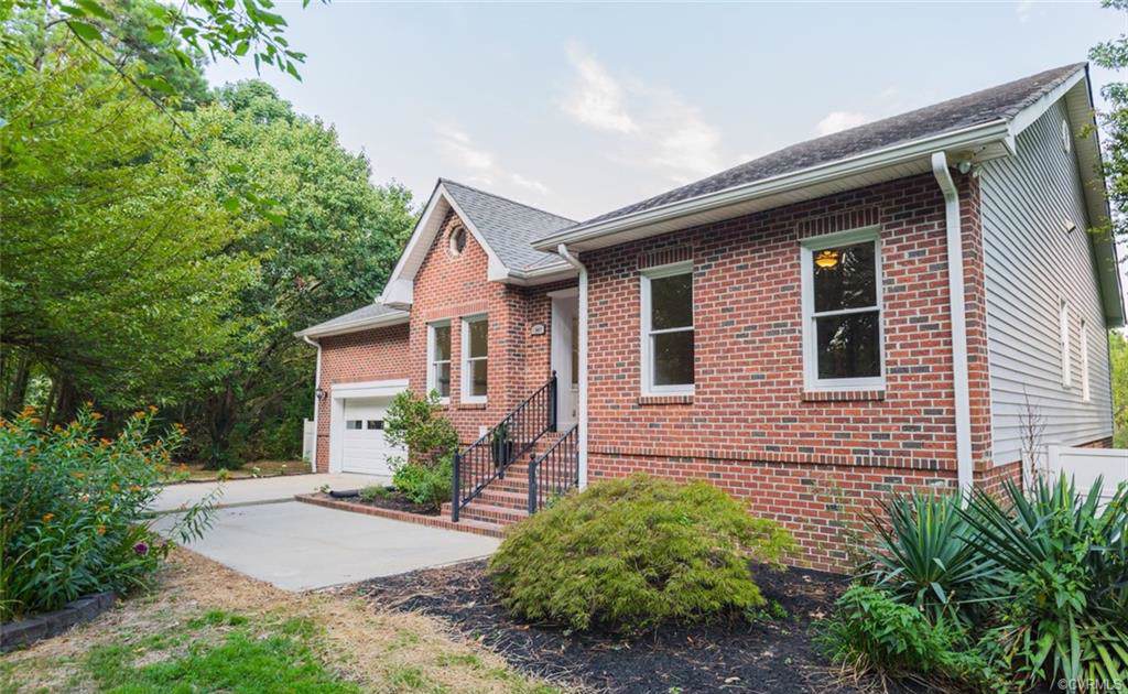 6807 Myrtle Grove Street - Photo 1