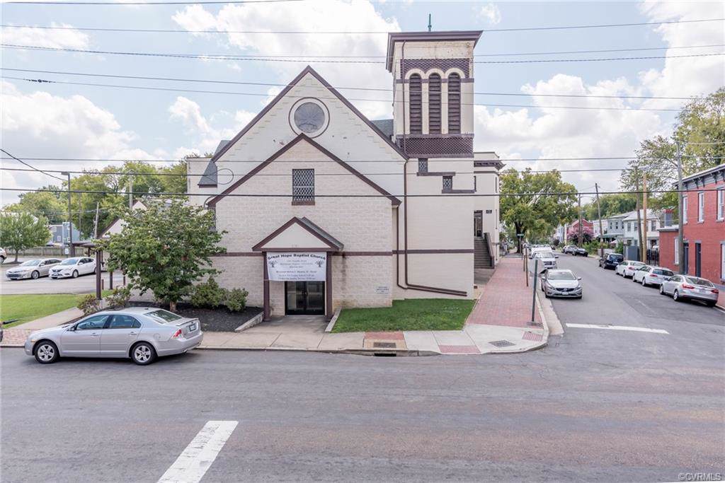 2101 Venable Street - Photo 1