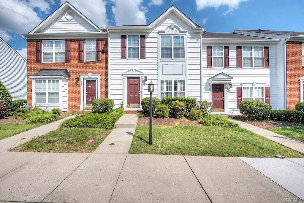 9804 Magnolia Pointe Circle - Photo 1