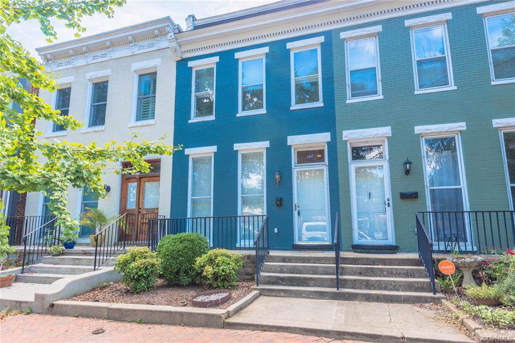 2911 Marshall Street - Photo 1