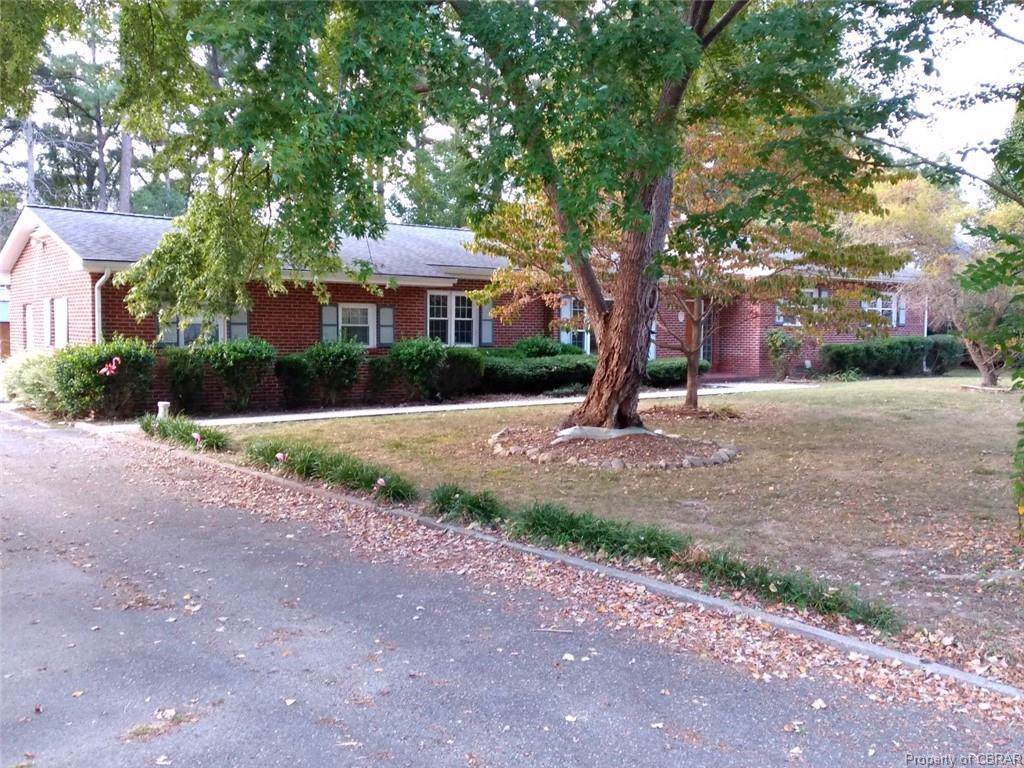 1320 Riverview Drive - Photo 1
