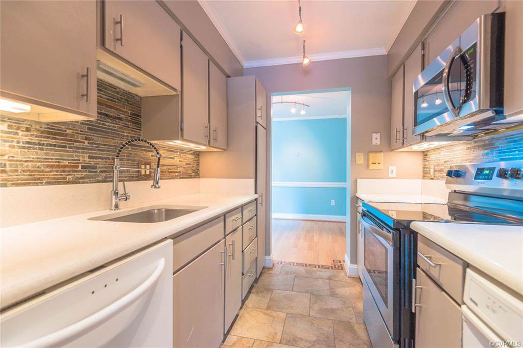 1507 Regency Woods Road - Photo 1