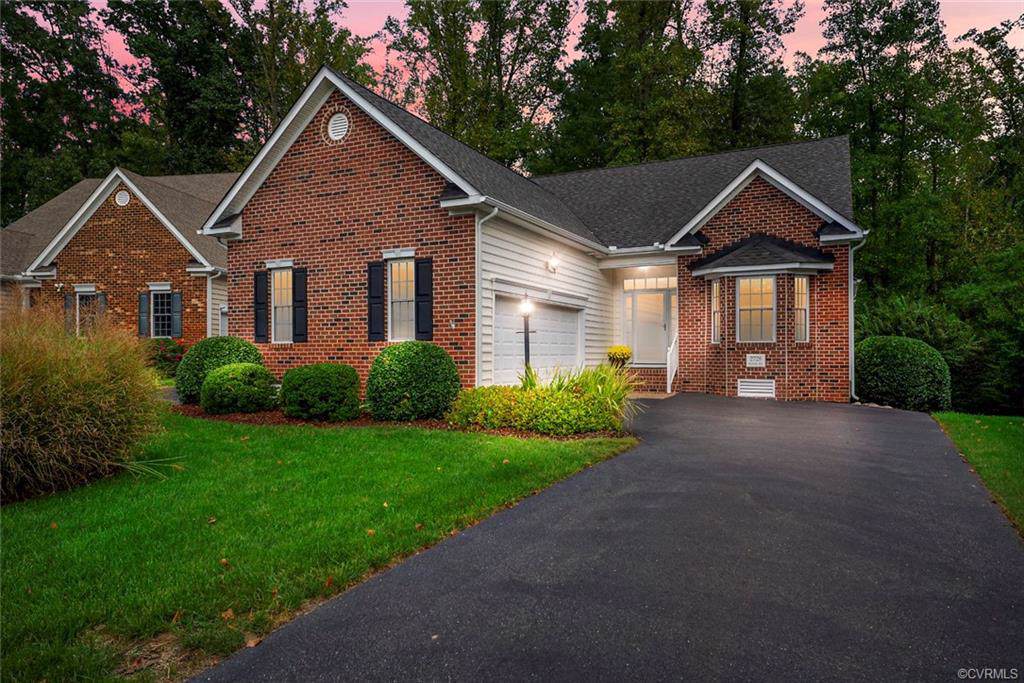 2728 Parview Way - Photo 1