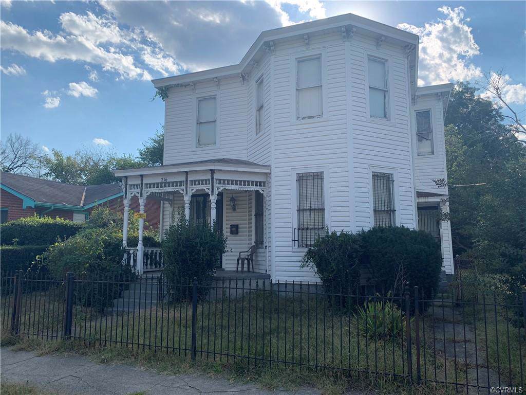 216 West Street - Photo 1