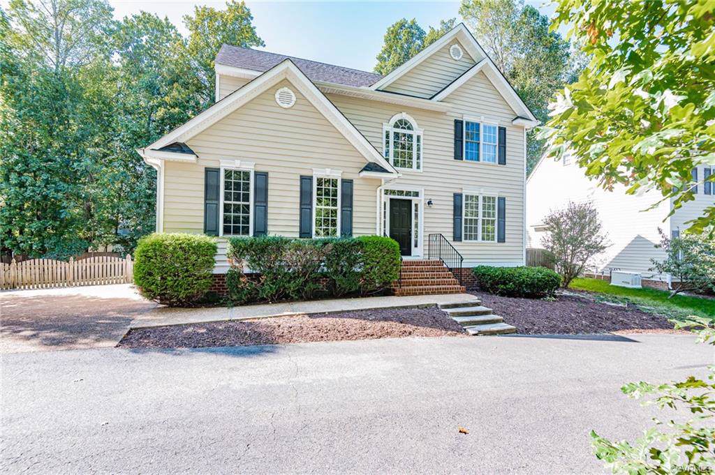 9895 Ridgefield Parkway - Photo 1
