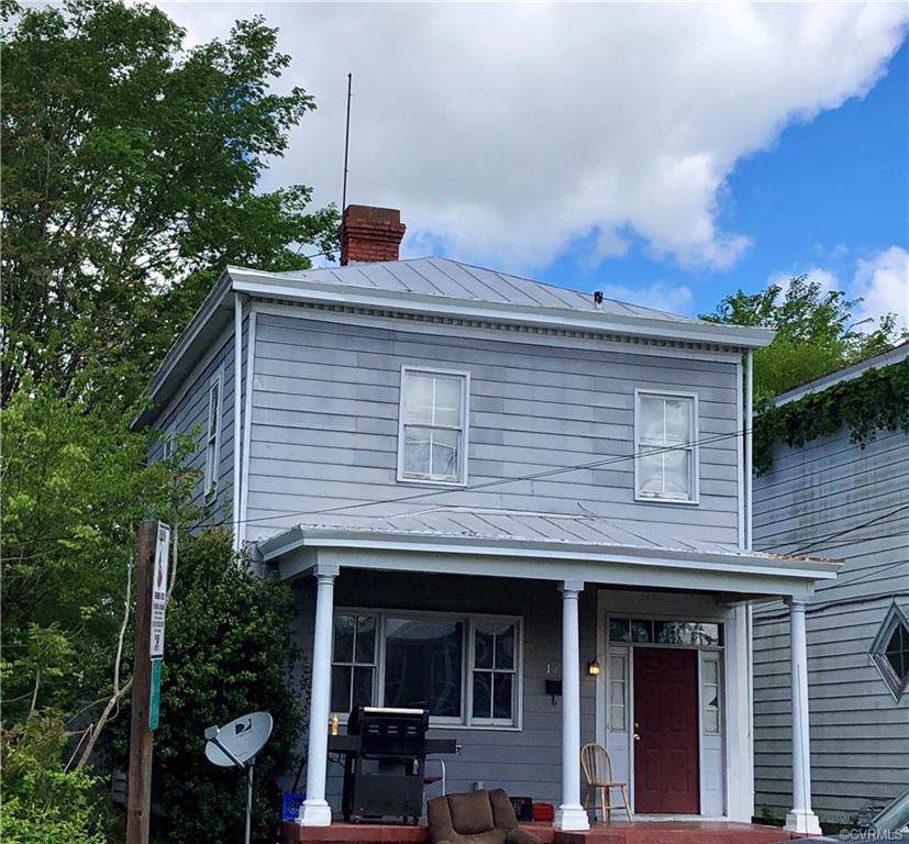 1455 Ferndale Avenue - Photo 1