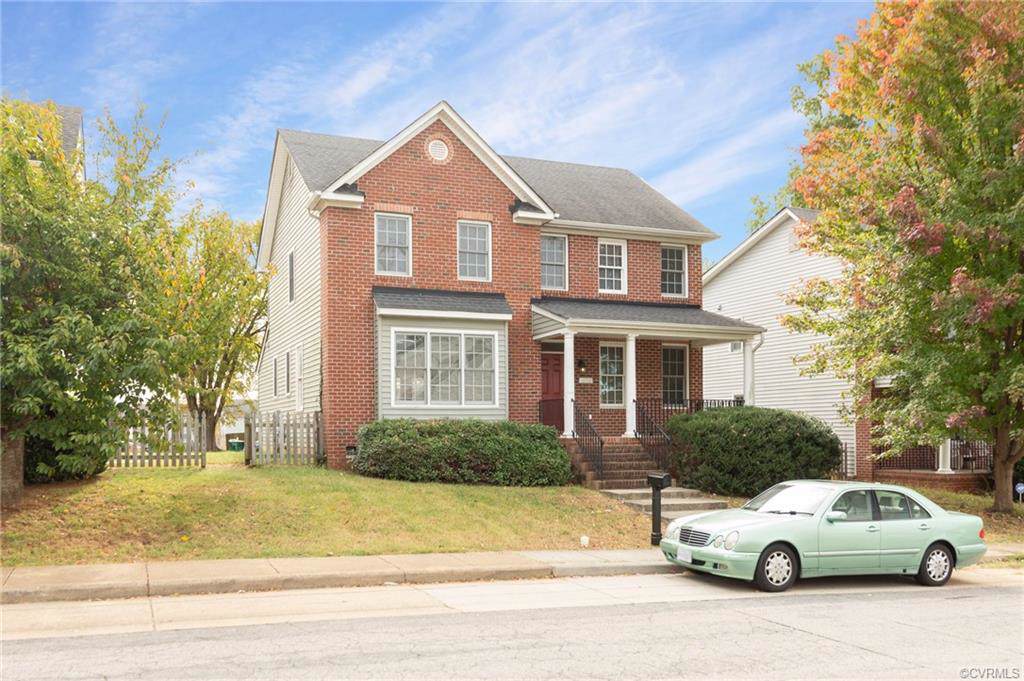 405 Allen Avenue - Photo 1