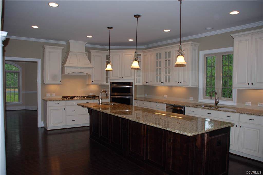 4525 Thorncroft Drive - Photo 1