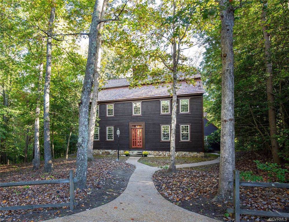 8001 Gates Bluff Court - Photo 1