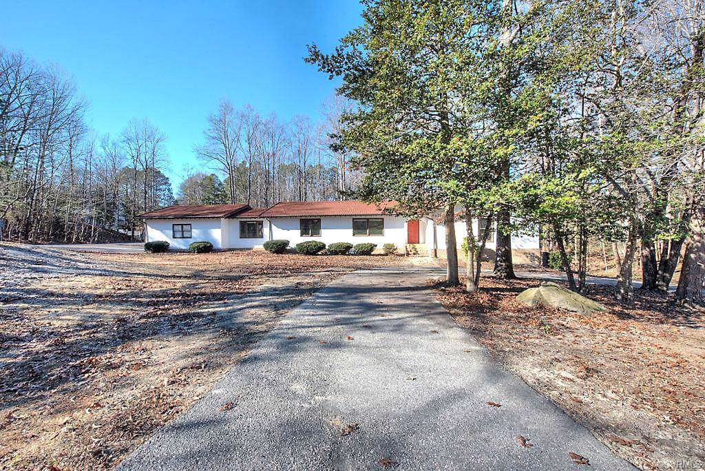 4320 Briarwick Drive - Photo 1