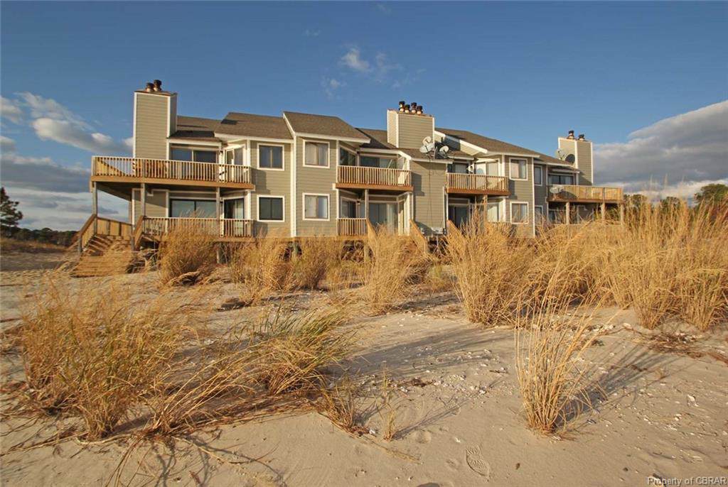 173 Beach Cove Drive - Photo 1
