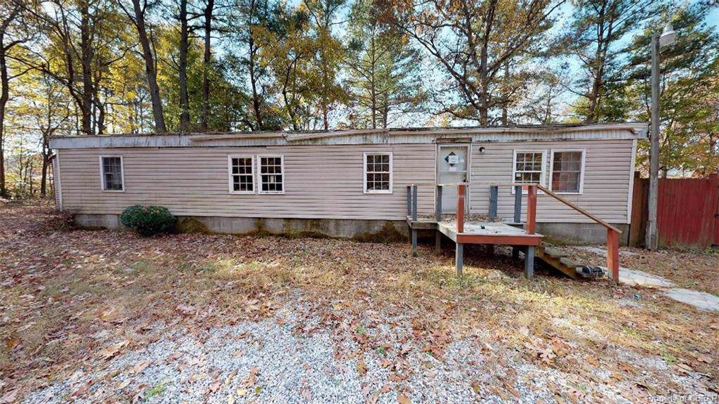4412 Piney Swamp Road - Photo 1