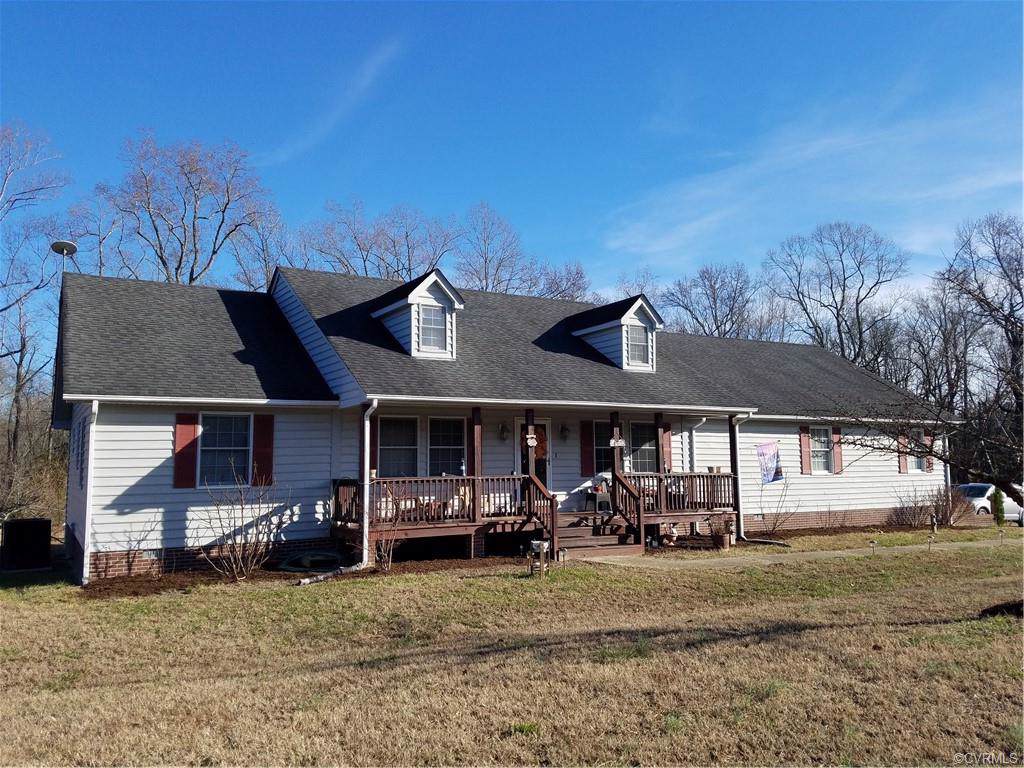 7008 Seal Lane - Photo 1