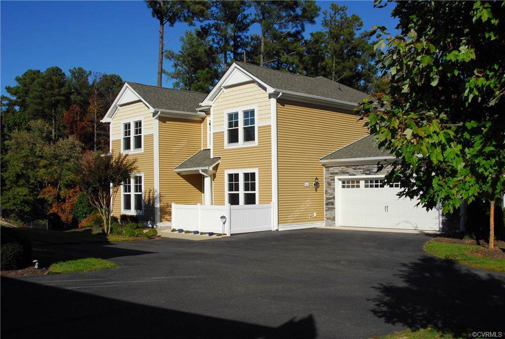 12104 Blossom Point Road - Photo 1