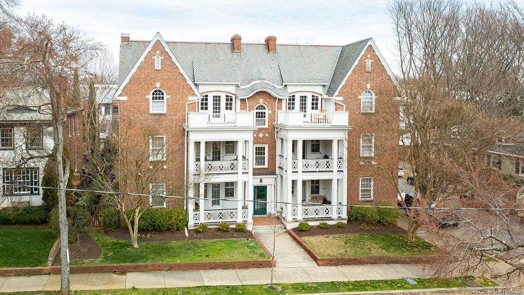 2400 Lakeview Avenue - Photo 1