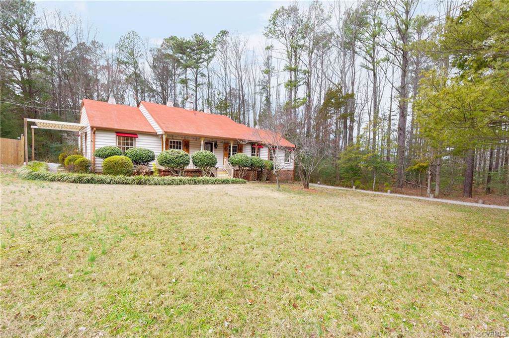 1722 Maple Lane - Photo 1