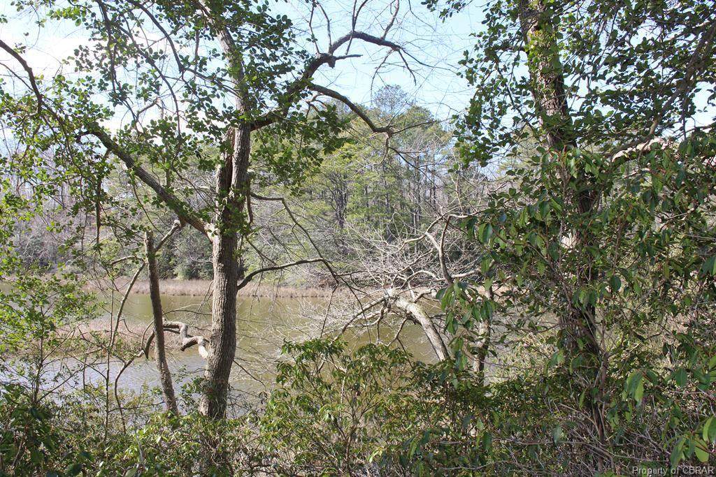 00 Laurel Point Road - Photo 1