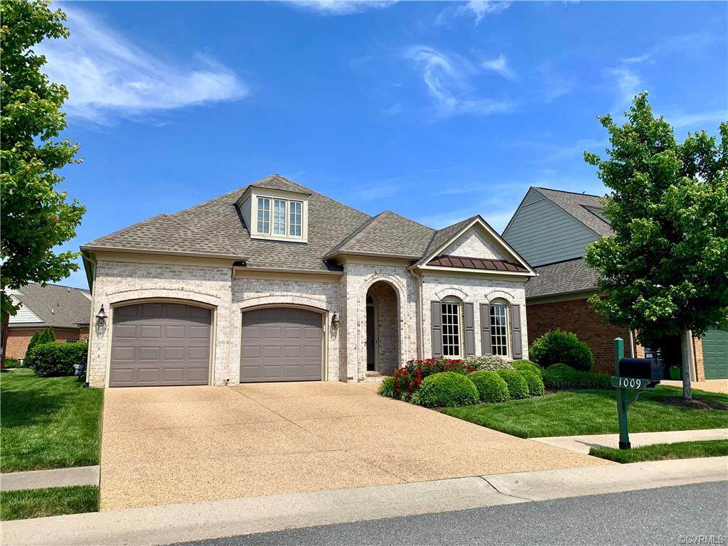 1009 Belva Court - Photo 1