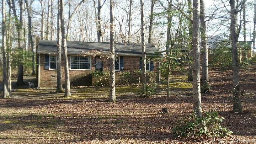 5917 Greenfinch Road - Photo 1