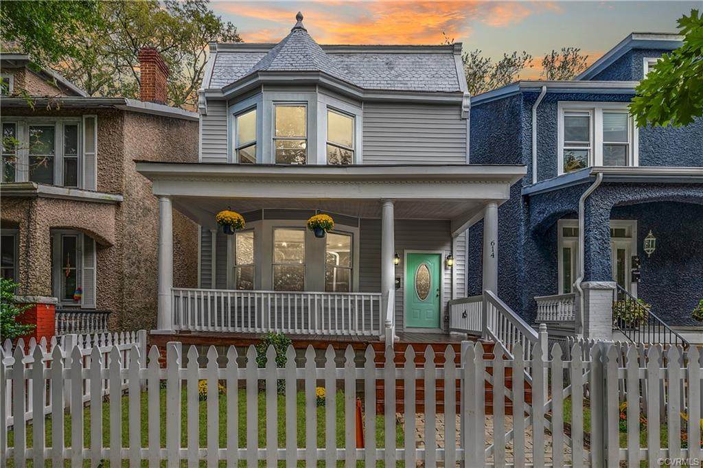 614 Chimborazo Boulevard - Photo 1