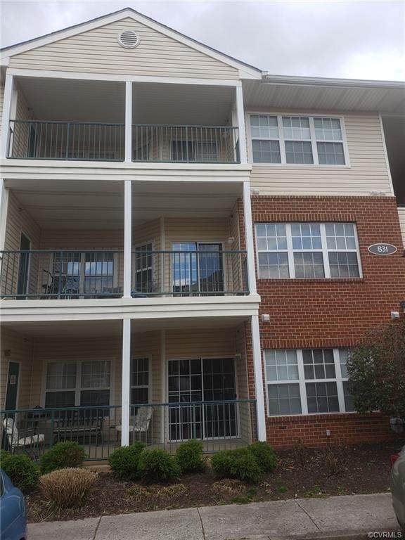 831 Brassie Lane - Photo 1