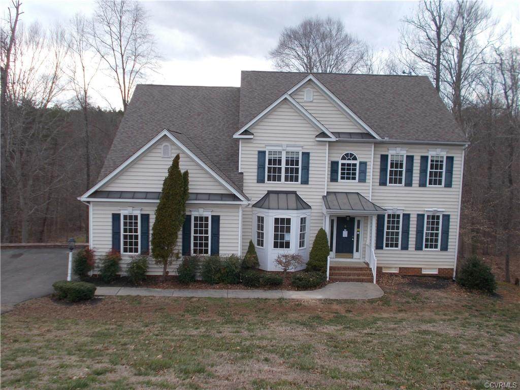 2151 Thoroughbred - Photo 1